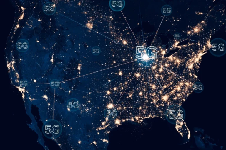 How to Enable Electronic Devices to Use Optical Fibers for Long-distance Data Communication