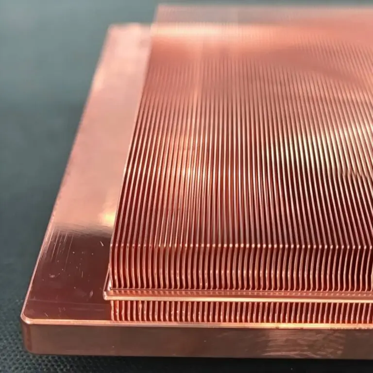 Diamond-Copper Thermally Conductive Composite